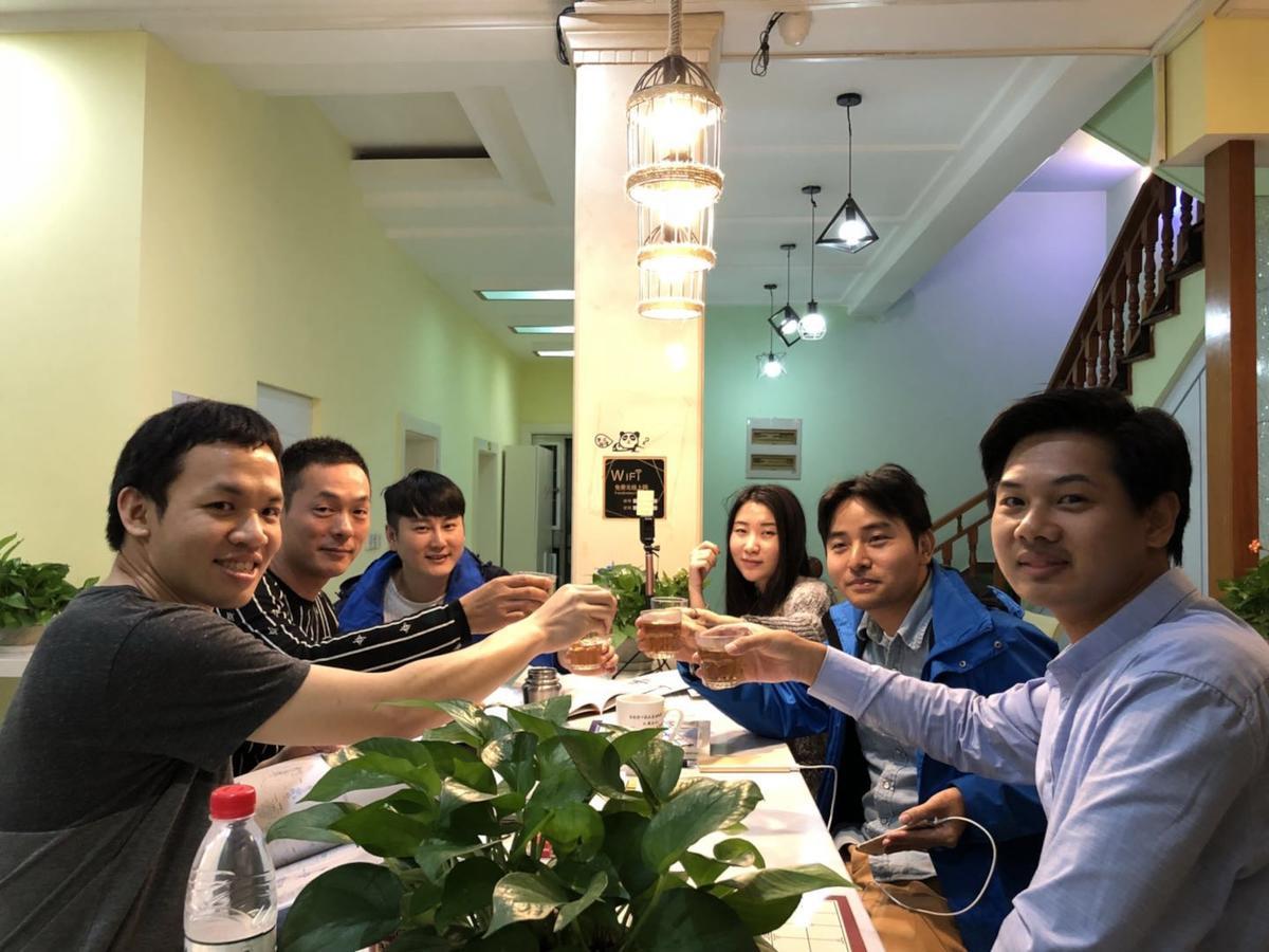 Hostel Edreire Shanghai Luaran gambar